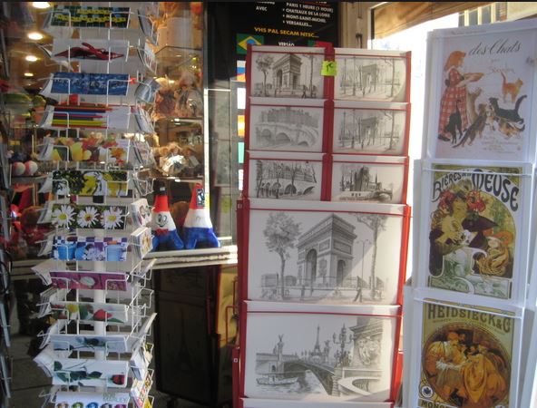 Notre Dame de Paris Souvenirs 