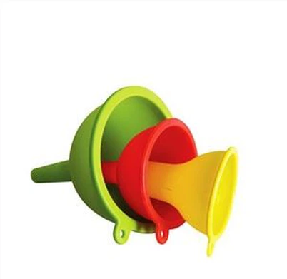 OEM/ODM Kitchen Accessories Collapsible Funnel Foldable Silicone Funnel